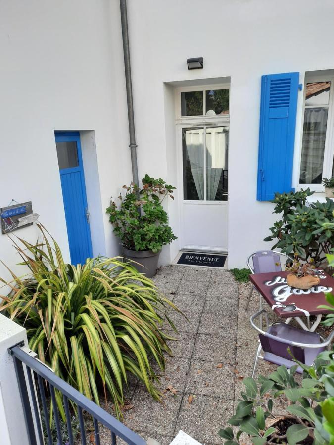 Residence Hotel De La Plage Saint-Gilles-Croix-de-Vie Exterior photo